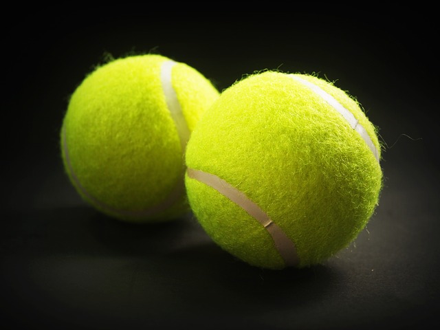 tenis-lopticky